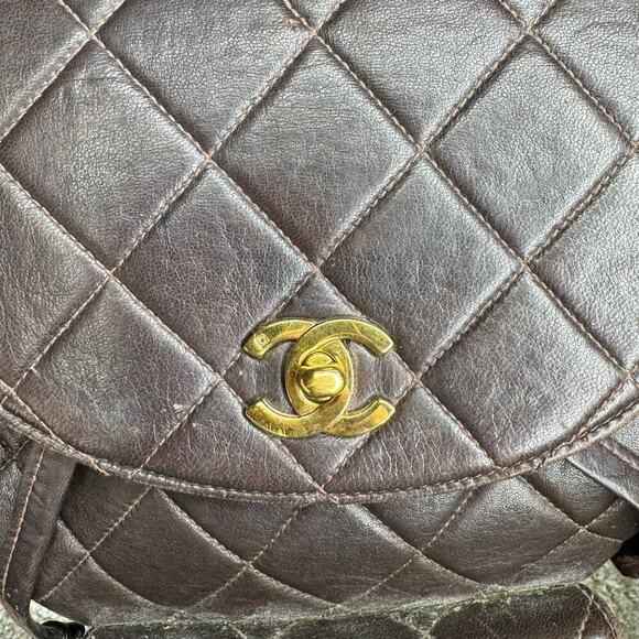 Chanel Matelasse Chain Backpack Duma Lambskin CC Logo Chocolate Brown Vintage - Picture 3 of 16